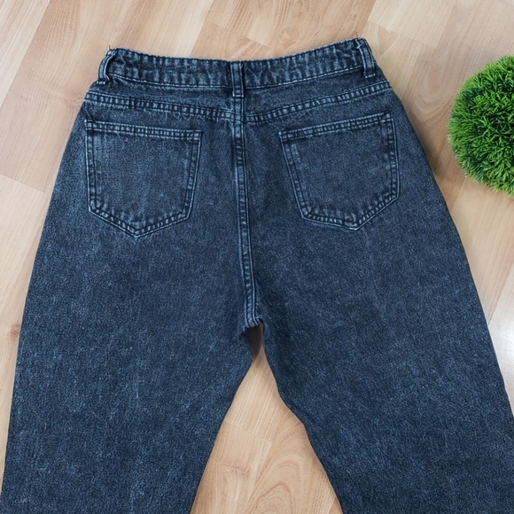 SHEIN Dark Acid Wash High-Rise Mom Jeans - Picture 9 of 9